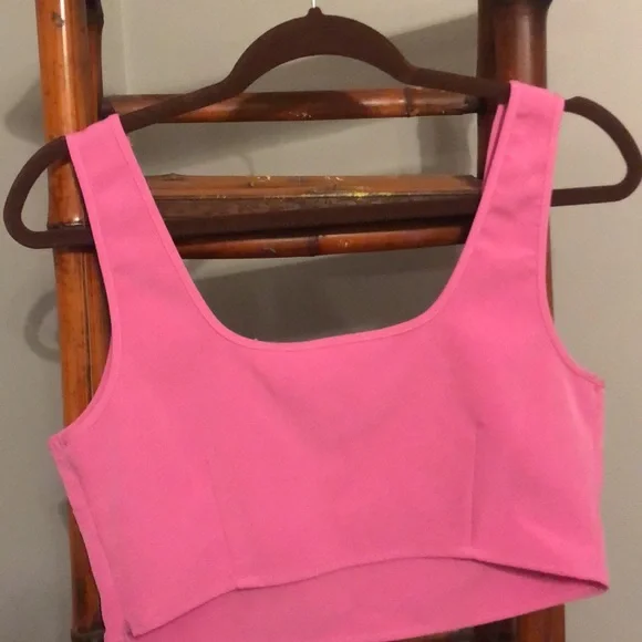 Pink wide leg pant and cropped tank set Size Med - Picture 3 of 9